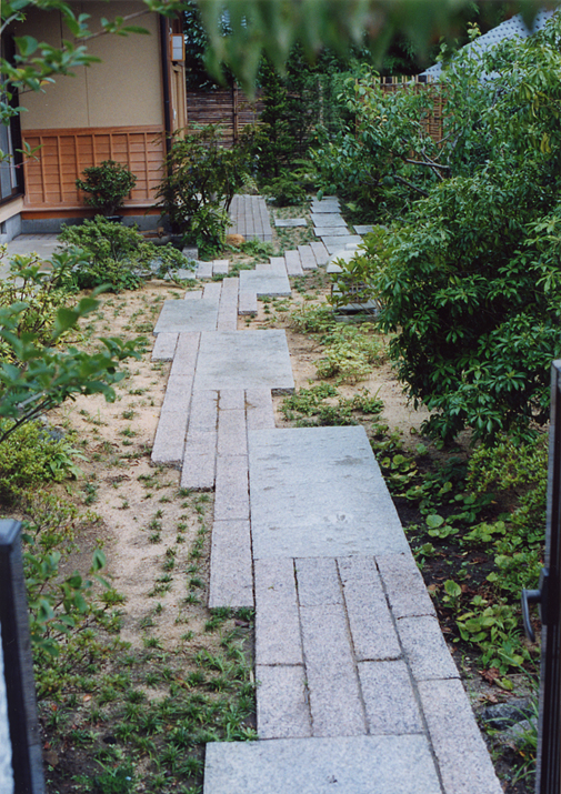 「庭のかたちIV」展